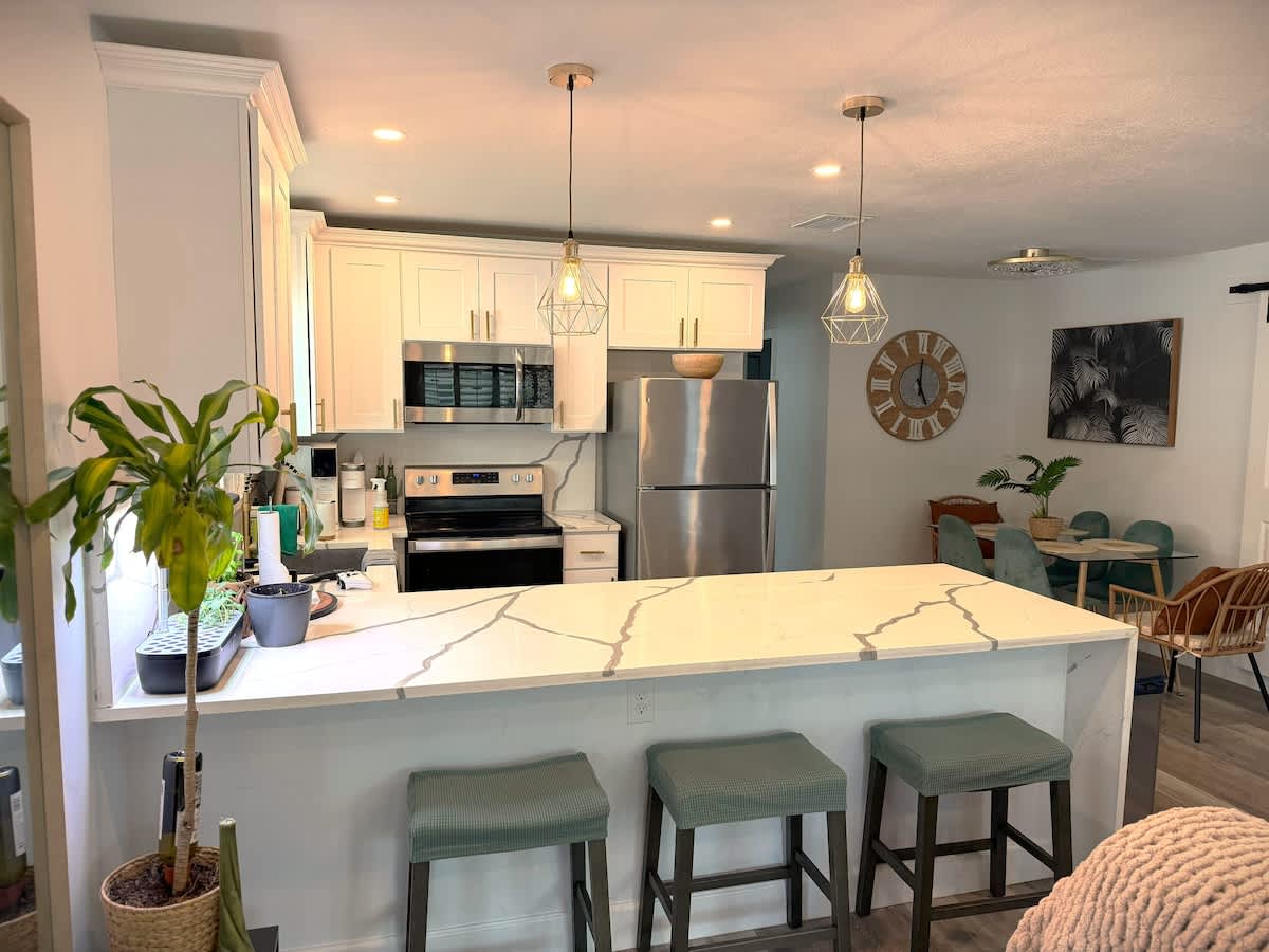 St Pete Retreat | Game Room, Outdoor Bar, Sleeps 8