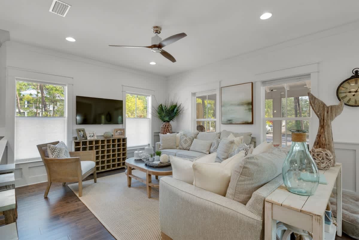 Goin' Coastal | Pet Friendly | 6-Seater Golf Cart