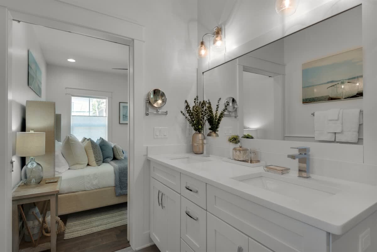 Goin' Coastal | Pet Friendly | 6-Seater Golf Cart