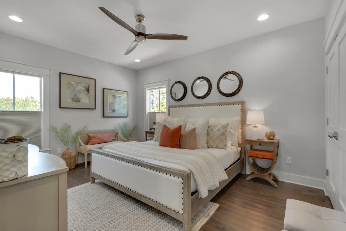 Goin' Coastal | Pet Friendly | 6-Seater Golf Cart