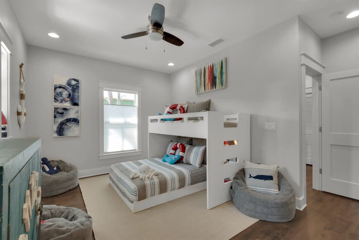 Goin' Coastal | Pet Friendly | 6-Seater Golf Cart