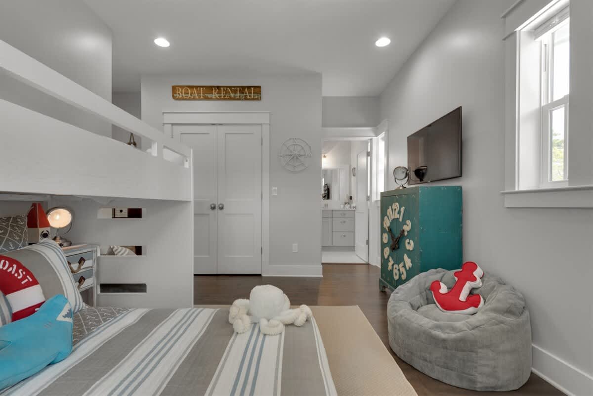 Goin' Coastal | Pet Friendly | 6-Seater Golf Cart