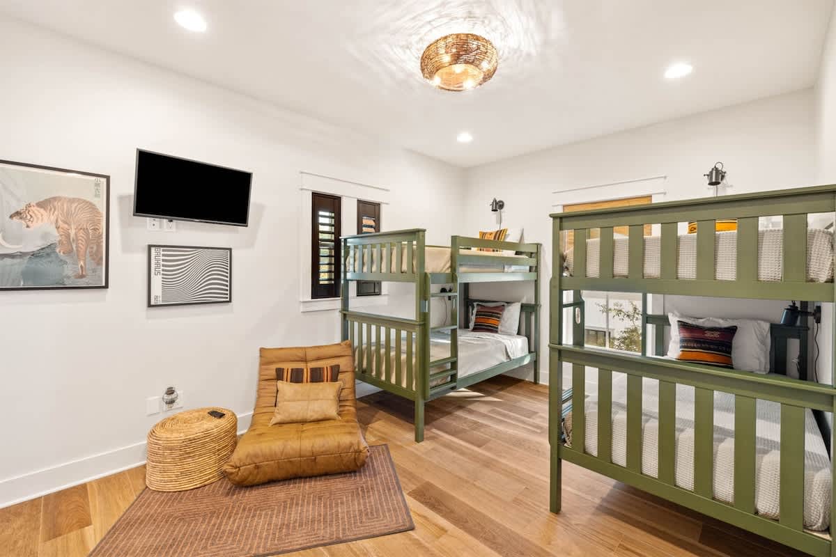 The Maine Squeeze | Golf Cart | Newly Renovated