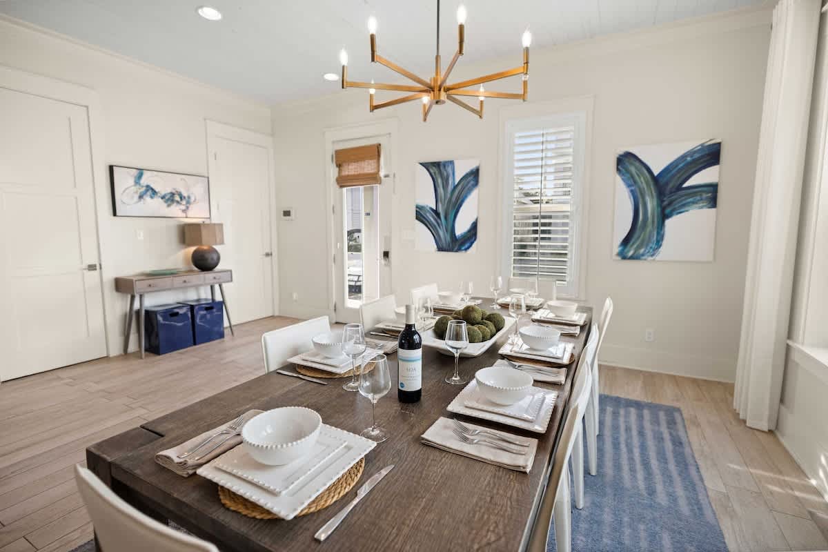 30A Escape - Walk to Beach, Private Pool