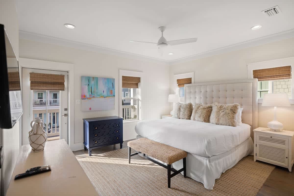 30A Escape - Walk to Beach, Private Pool