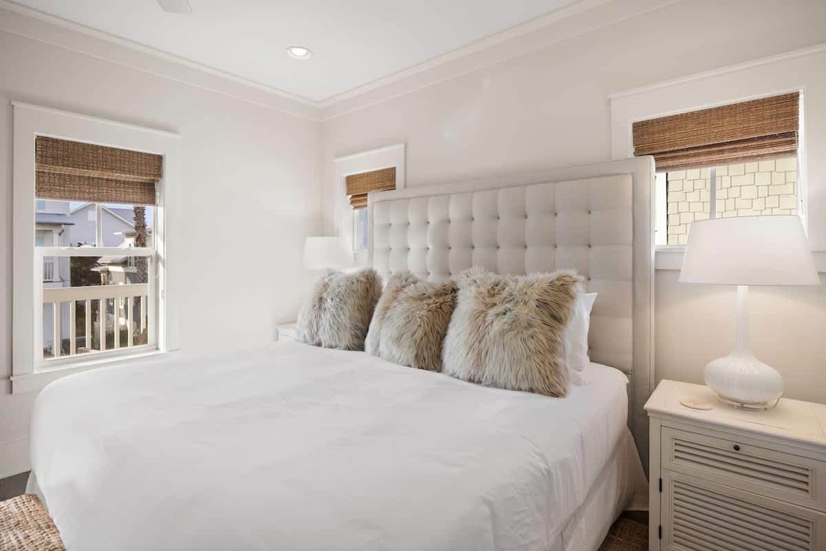 30A Escape - Walk to Beach, Private Pool