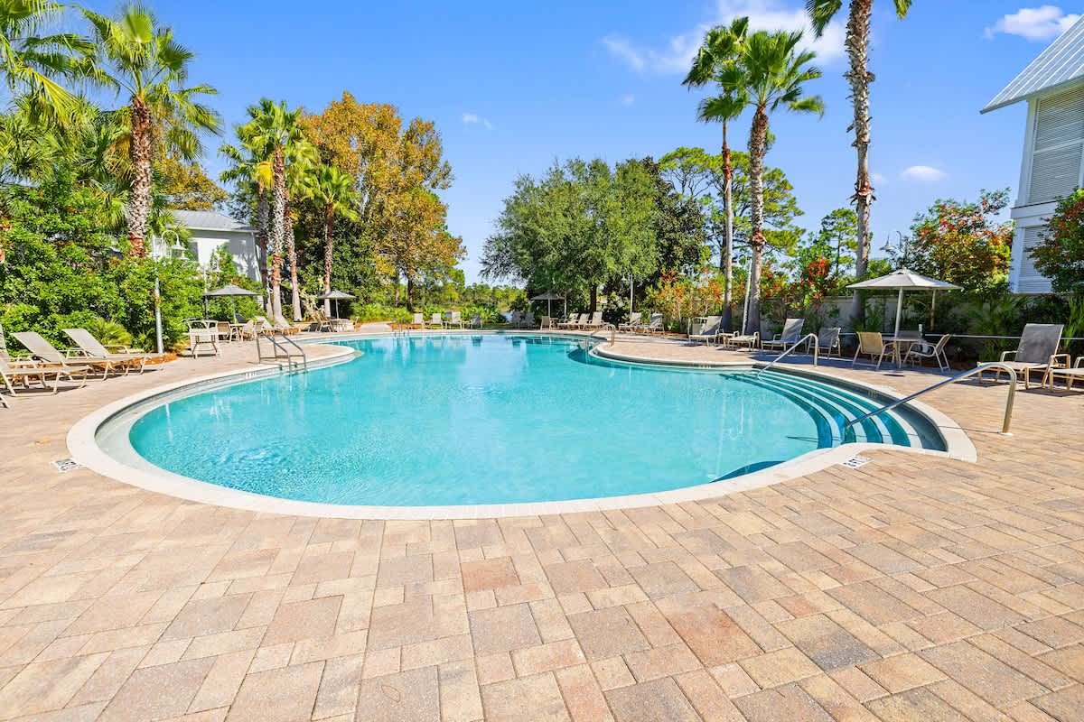 30A Retreat | Shared Pool + Patio w/ Grill