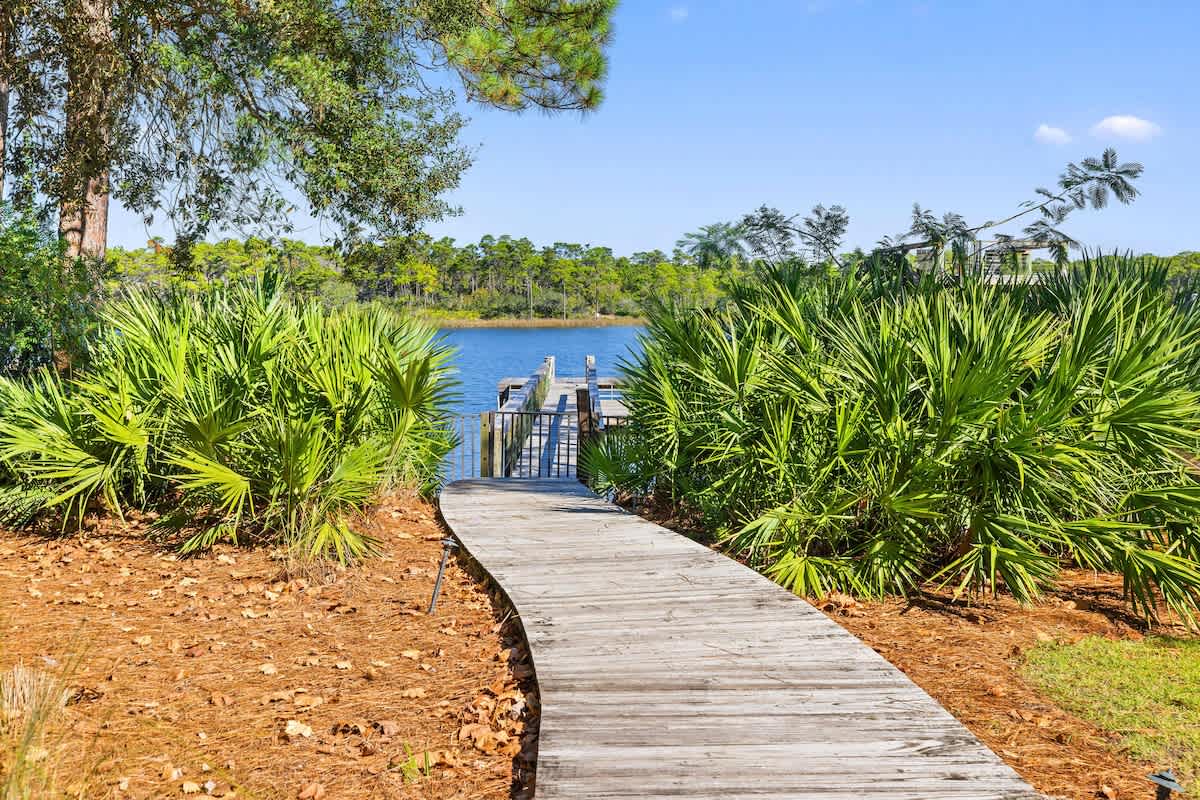 30A Retreat | Shared Pool + Patio w/ Grill