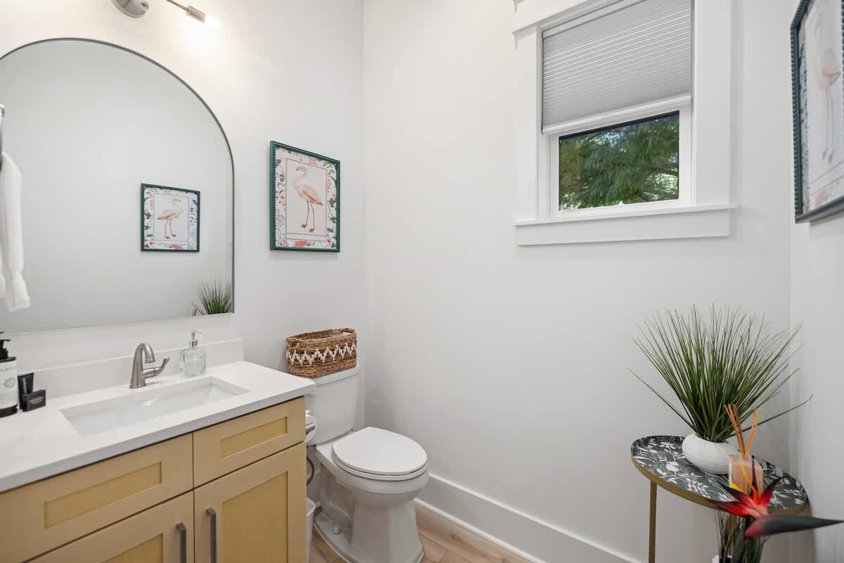 30A Retreat | Shared Pool + Patio w/ Grill