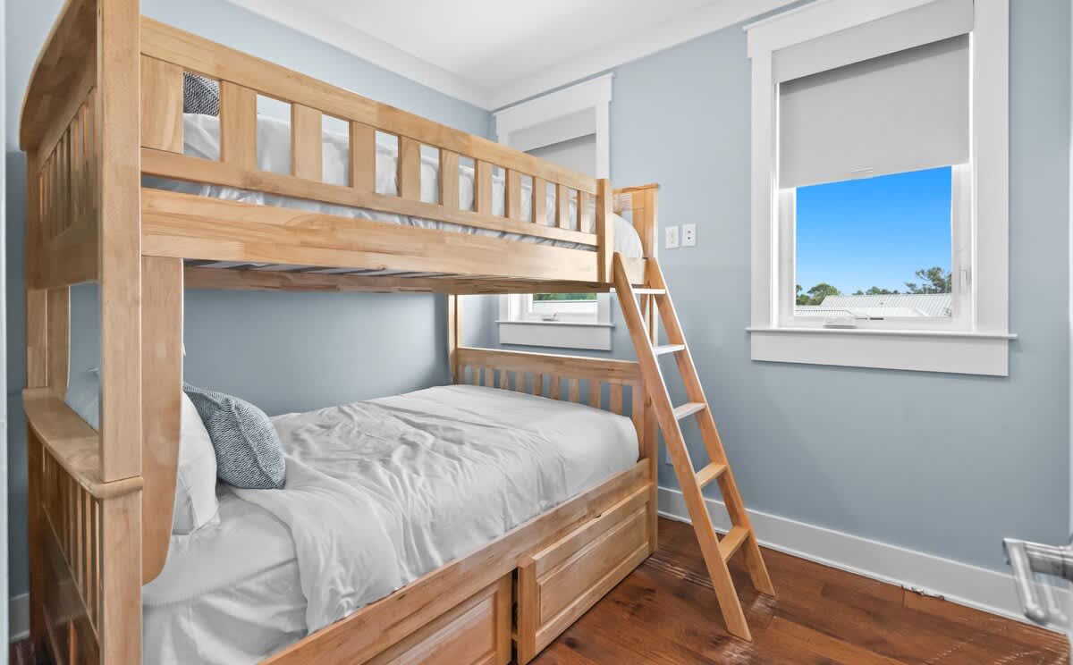 Inlet Beach Retreat - Shared Pool & Beach Access