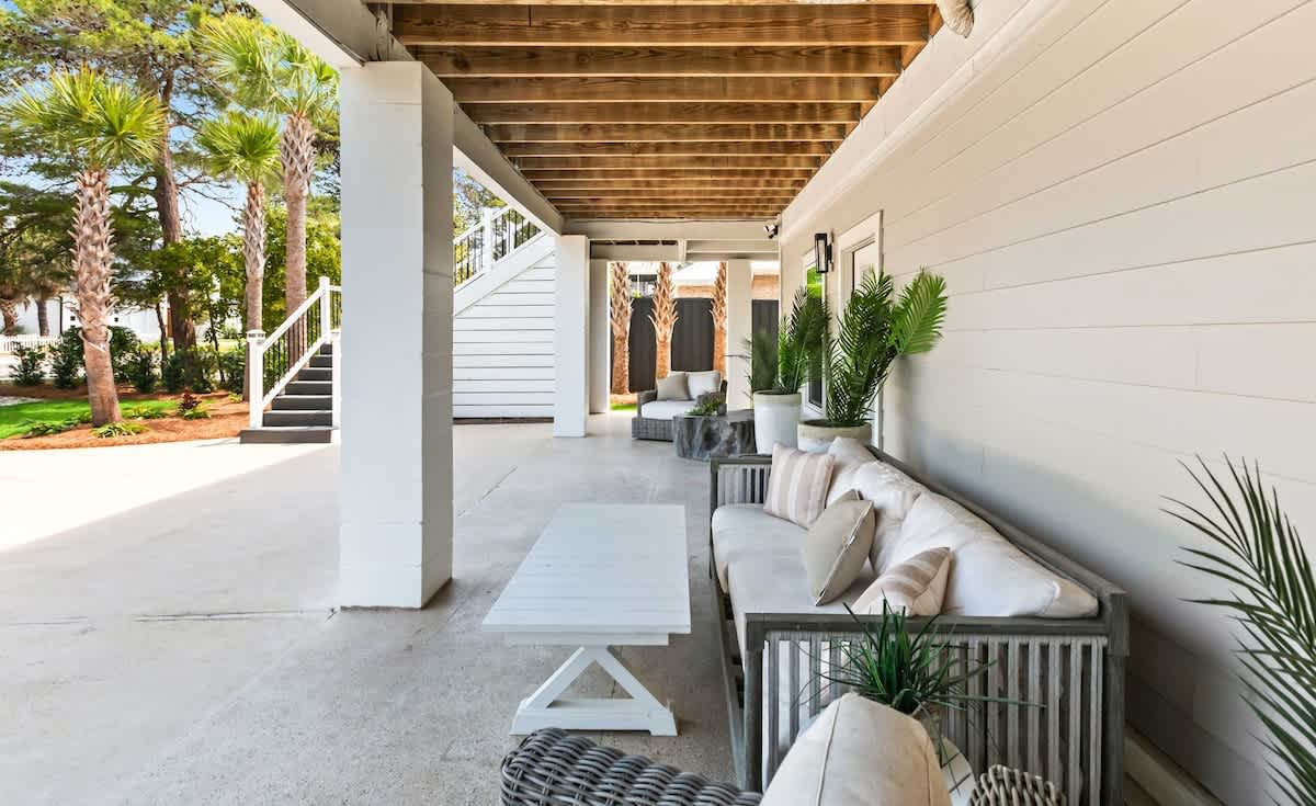 30A Coastal Retreat- Private Pool & Huge Deck