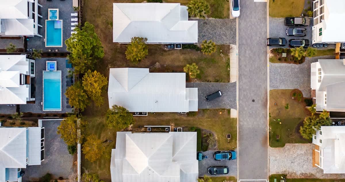 Sleeps 15 | Walk to Beach | 6-Seat Golf Cart