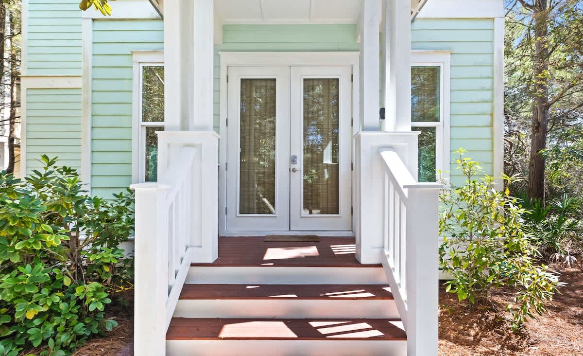 Santa Rosa Getaway | Shared Pool + Golf Cart