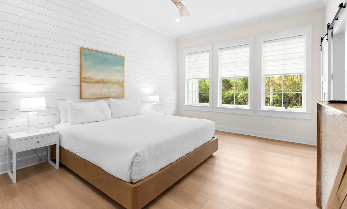 Santa Rosa Beach Getaway, Shared Pool , Golf Cart