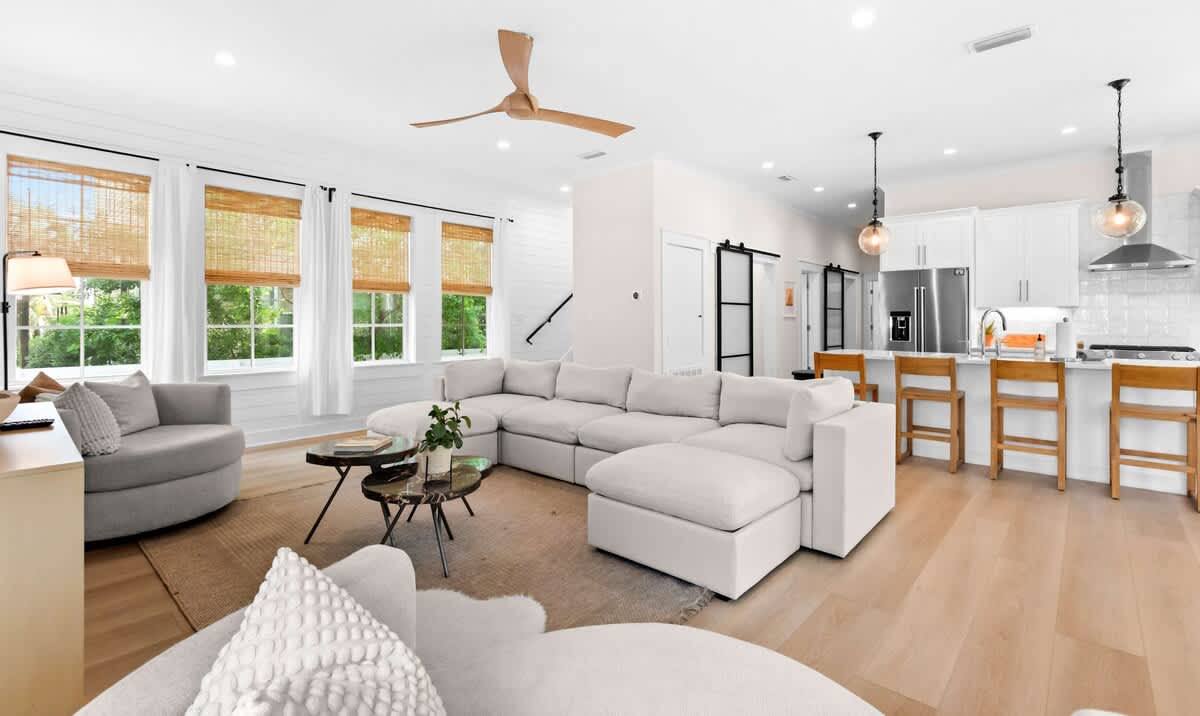Santa Rosa Beach Getaway, Shared Pool , Golf Cart