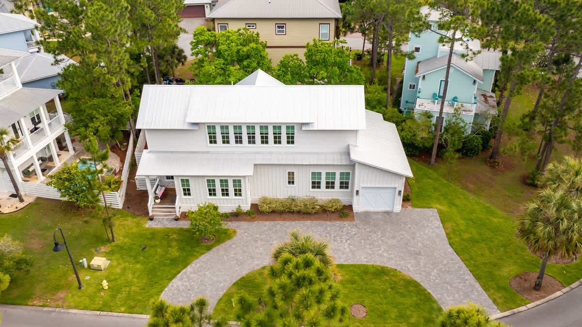 Santa Rosa Beach Getaway, Shared Pool , Golf Cart