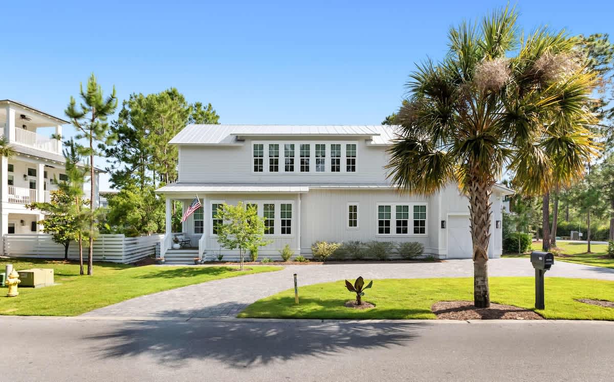Santa Rosa Beach Getaway, Shared Pool , Golf Cart