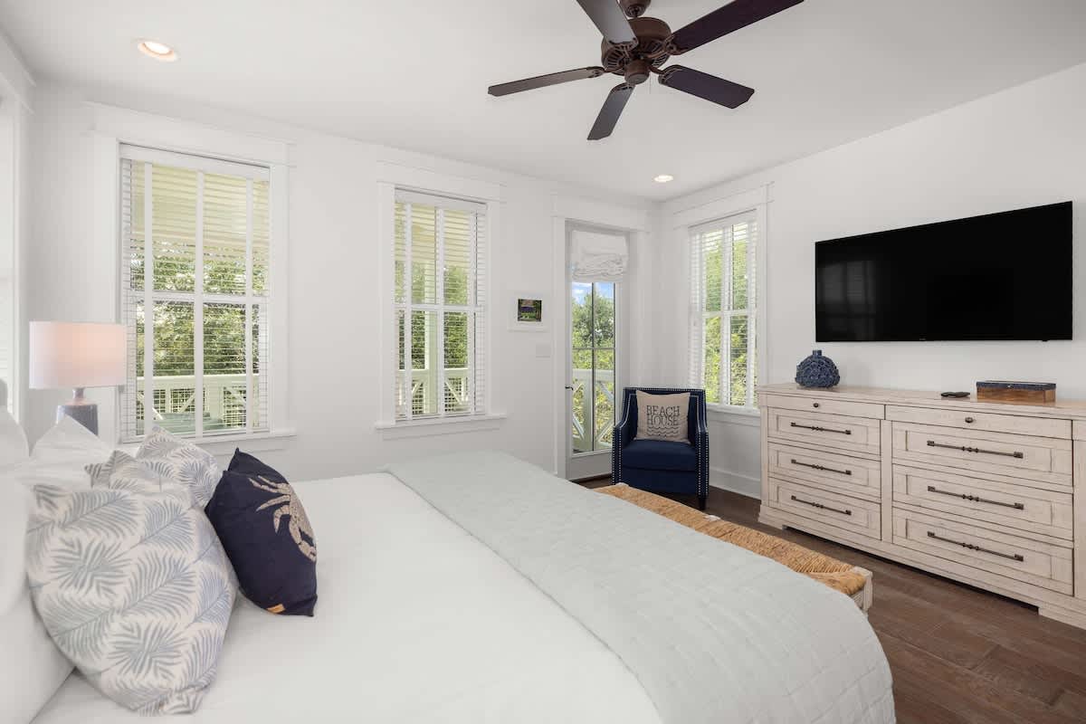 Seagrove Escape | Refreshed + Shared Pool