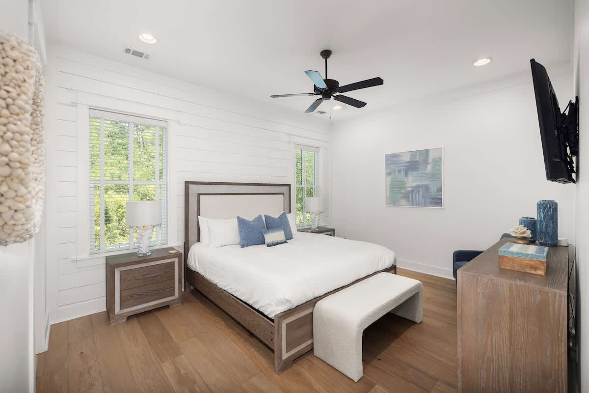 Seagrove Escape | Refreshed + Shared Pool