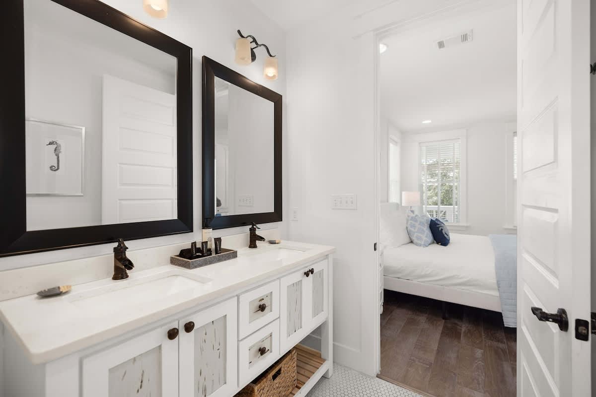 Seagrove Escape | Refreshed + Shared Pool