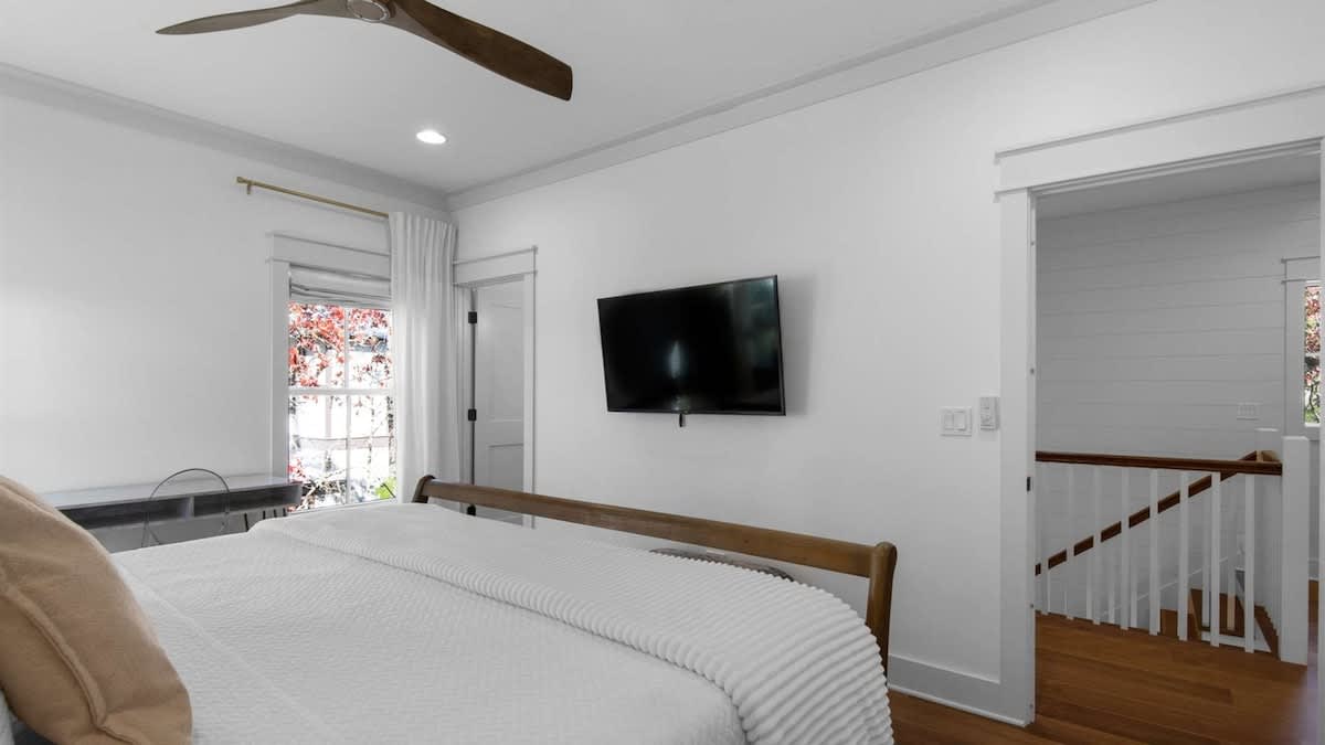 Vitamin Sea 4BR/4.5BA | Golf Cart | Pet Friendly