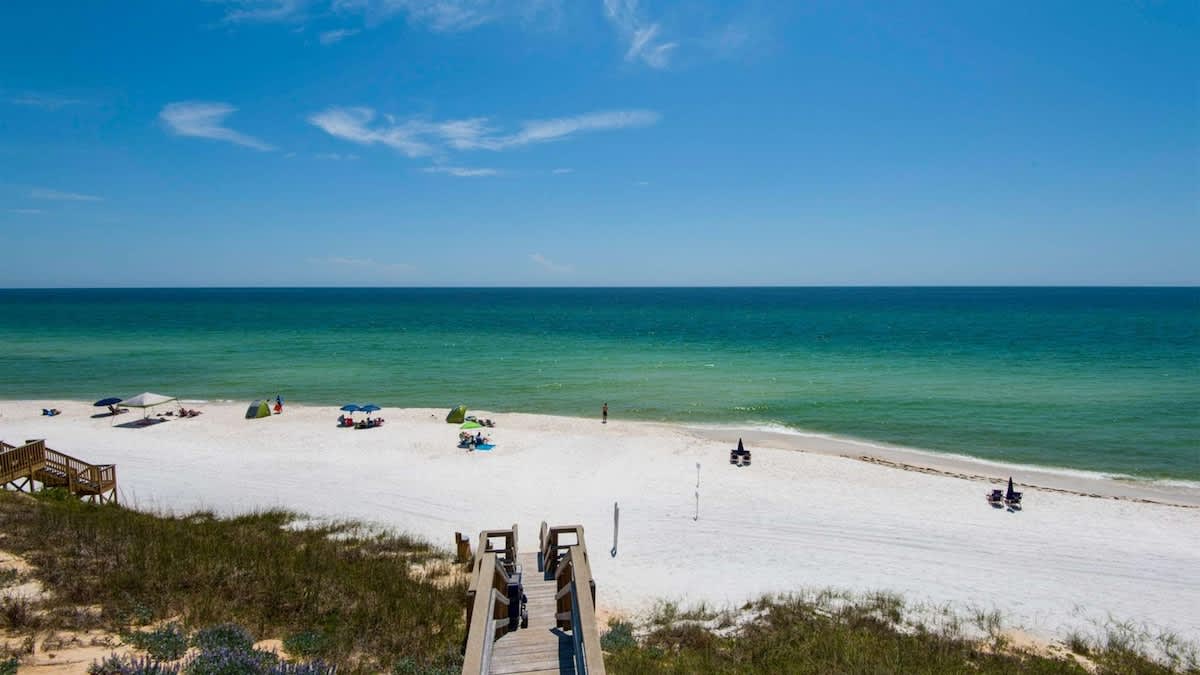 Vitamin Sea 4BR/4.5BA | Golf Cart | Pet Friendly