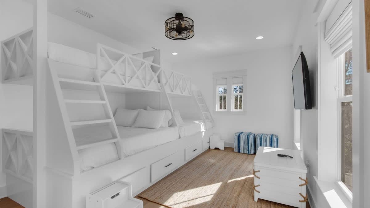 Vitamin Sea 4BR/4.5BA | Golf Cart | Pet Friendly