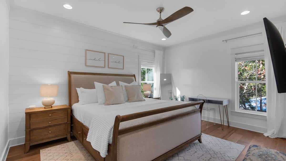 Vitamin Sea 4BR/4.5BA | Golf Cart | Pet Friendly