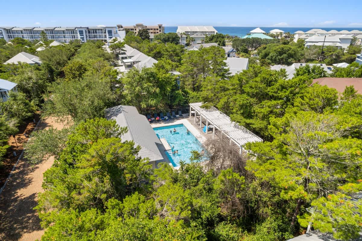 Mississippi Magnolia | 3 BR/3BA | Walk To Beach!