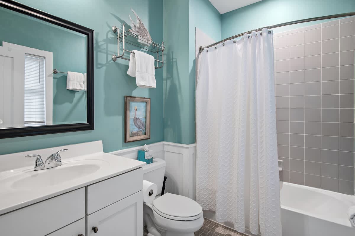 Mississippi Magnolia | 3 BR/3BA | Walk To Beach!