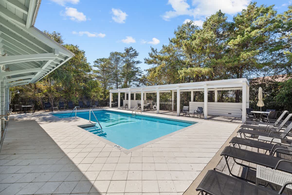 Mississippi Magnolia | 3 BR/3BA | Walk To Beach!