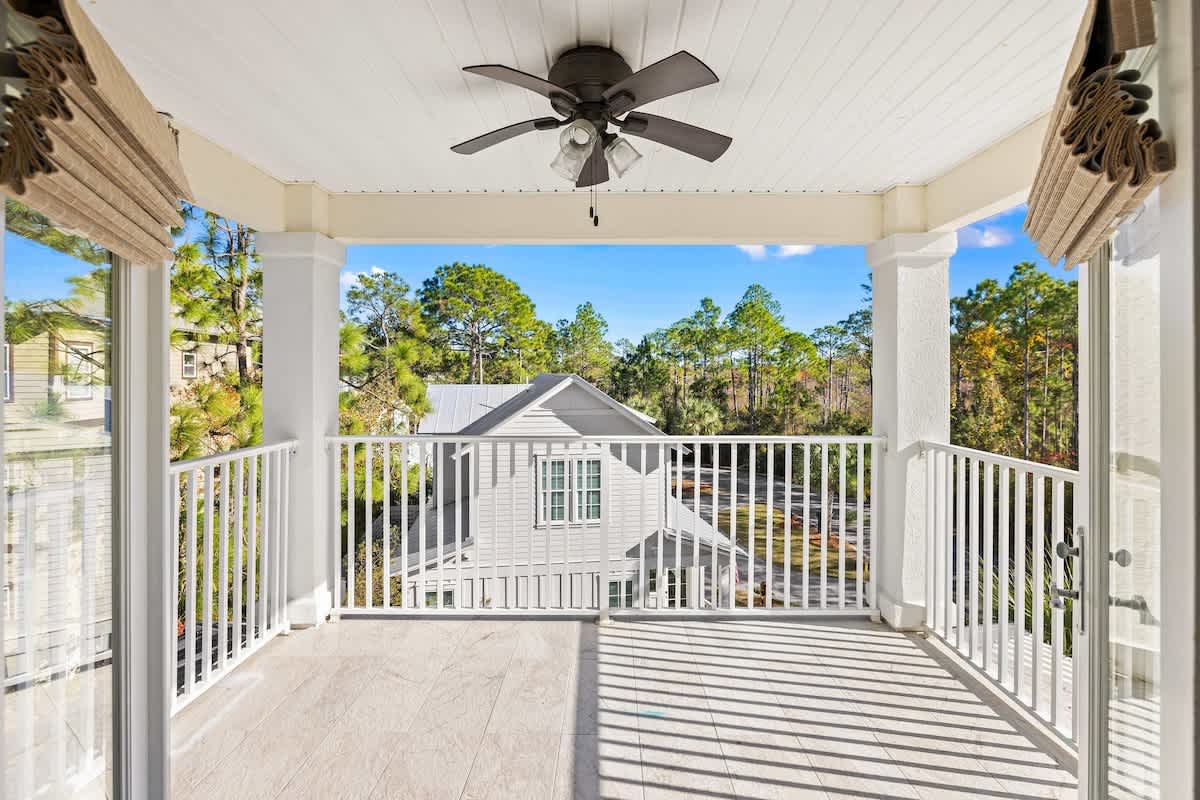 Gulf Coast Retreat with Pool < 1 Mile to Beach