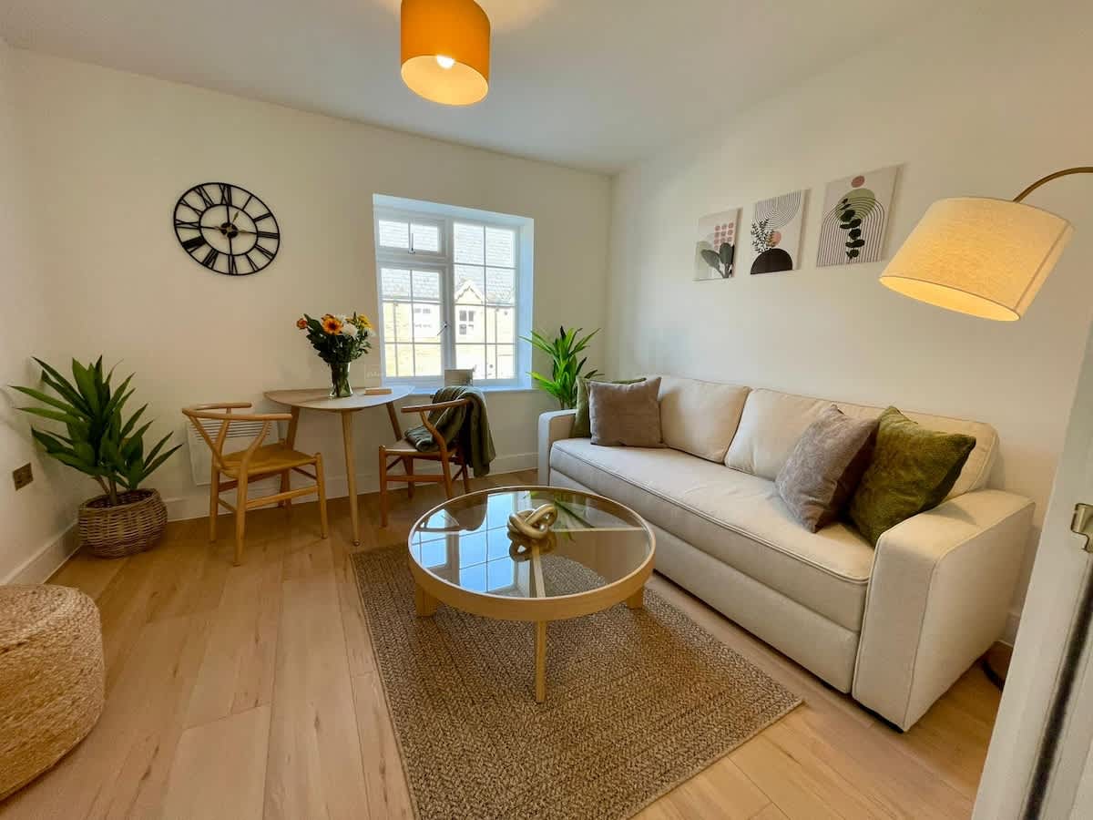 Canterbury Stay | Modern Duplex | 2 min to Station — Kent, England — vacation rental