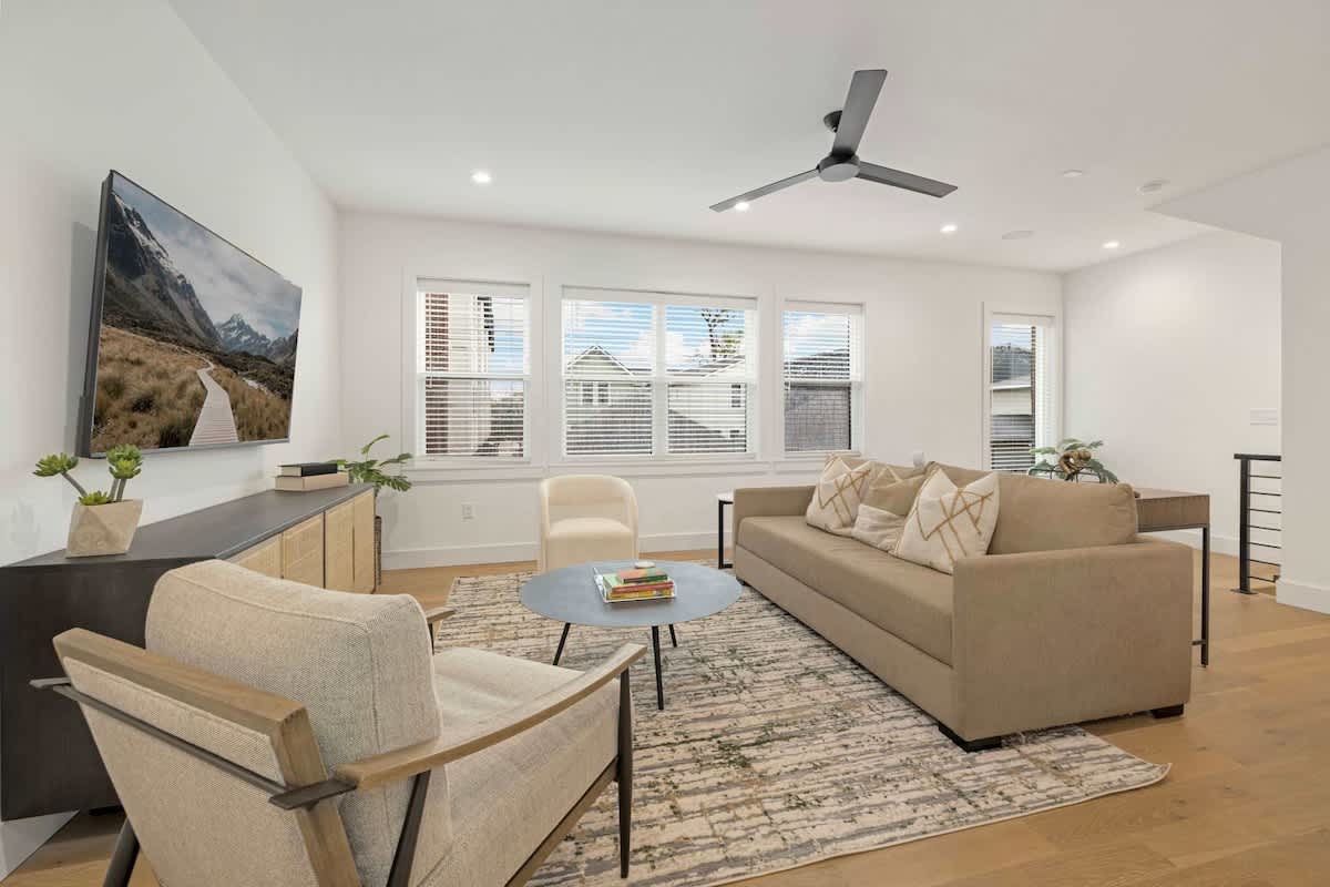 Pathfinder - Arts District - Garage - 0.5 mi DT — Bentonville, AR — vacation rental