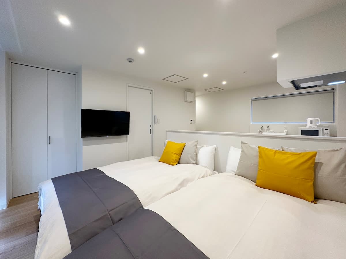 Prime Location! Studio Along Shopping Street — Hiroshima City, Hiroshima — vacation rental