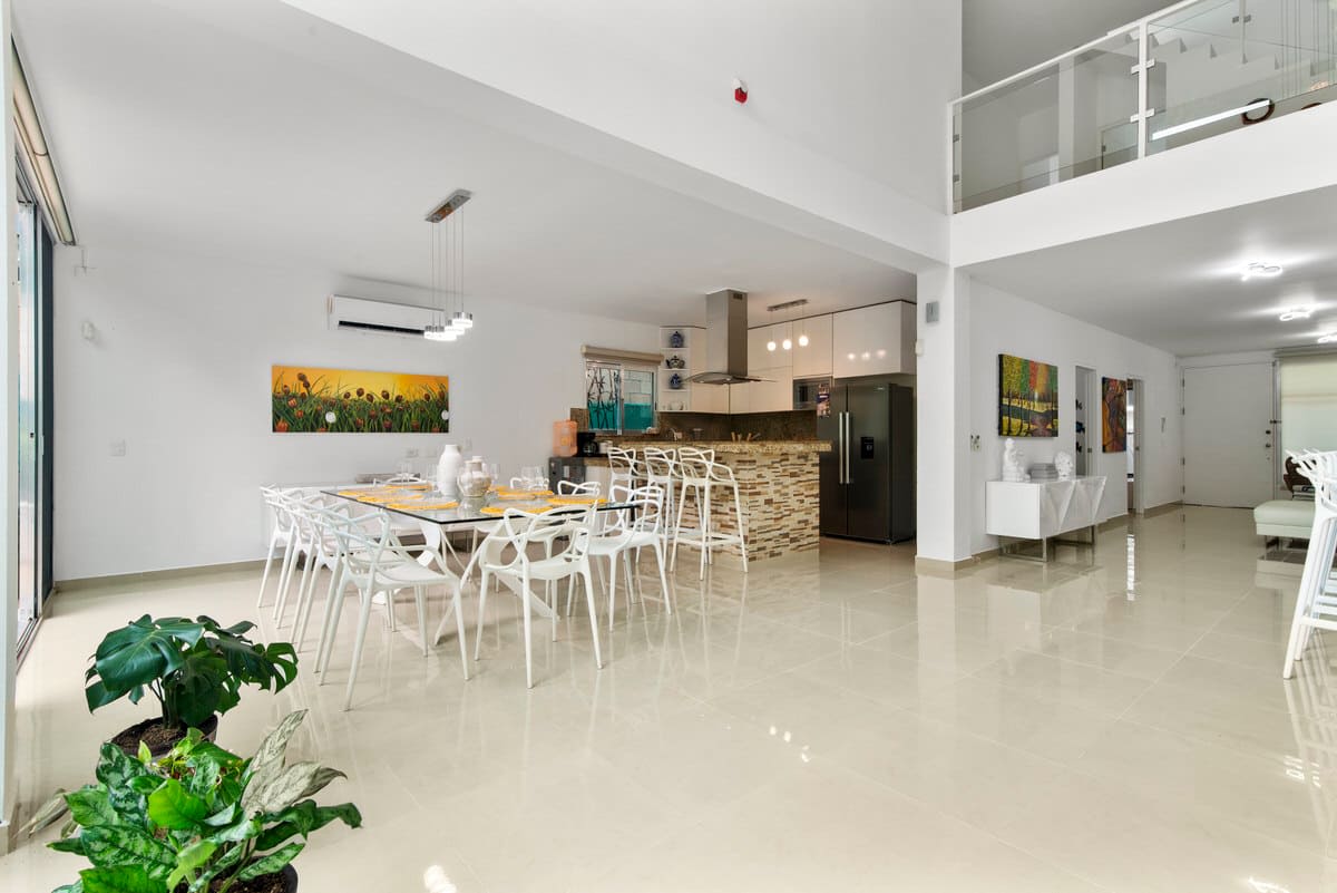 View 9