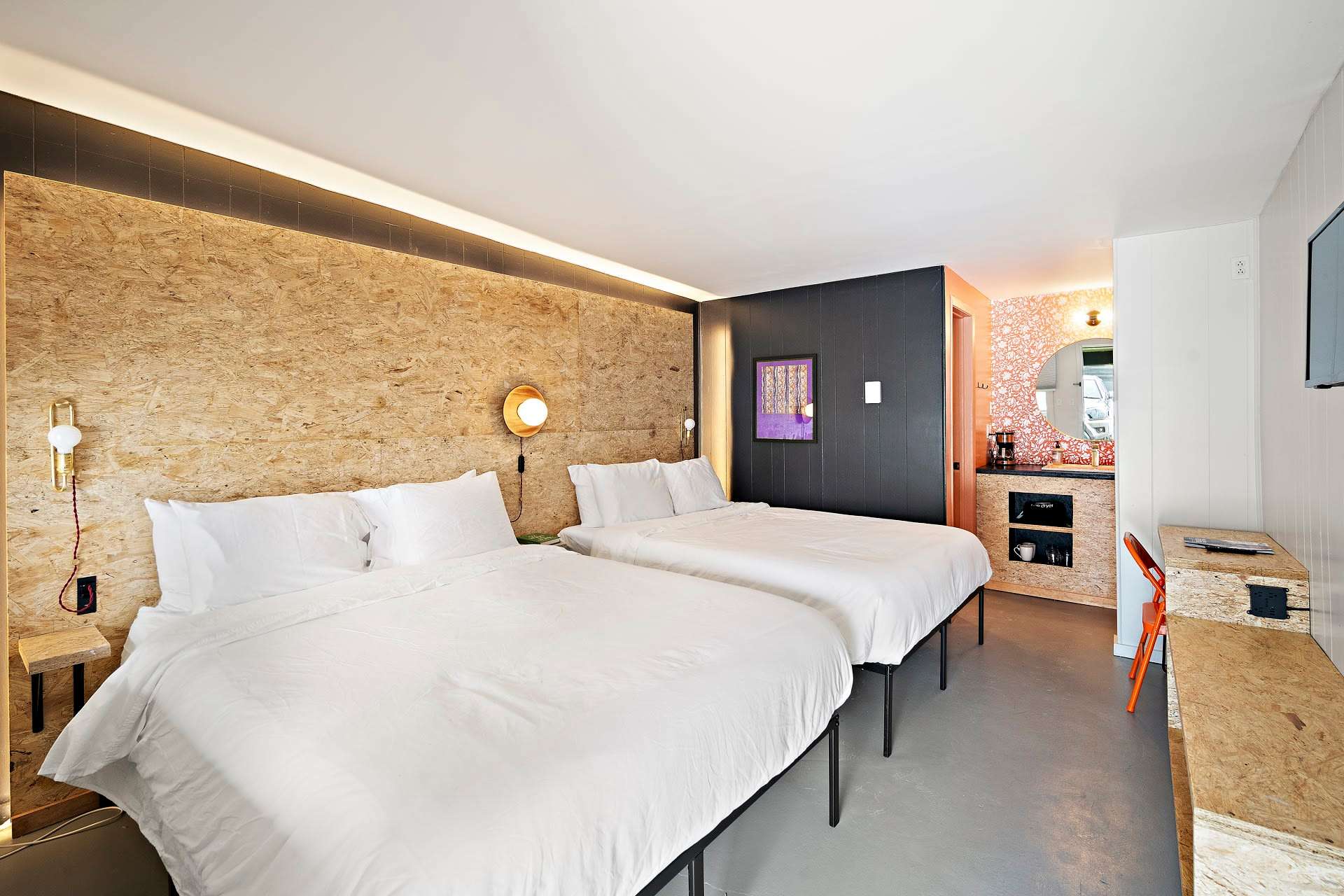 The Brooks Motel: Visit Hillsdale Today!