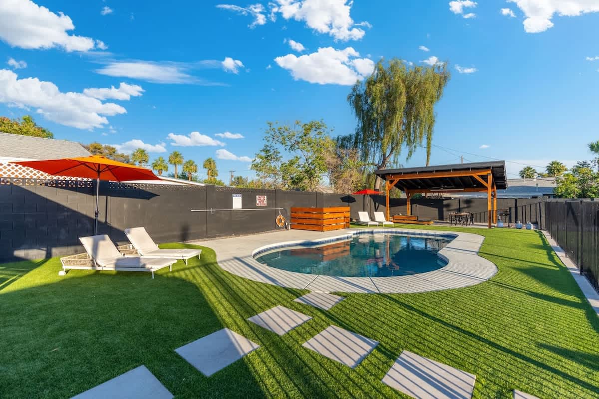 Shared fun Theater, Pool & Pickleball | DT Phoenix — Phoenix, AZ — vacation rental