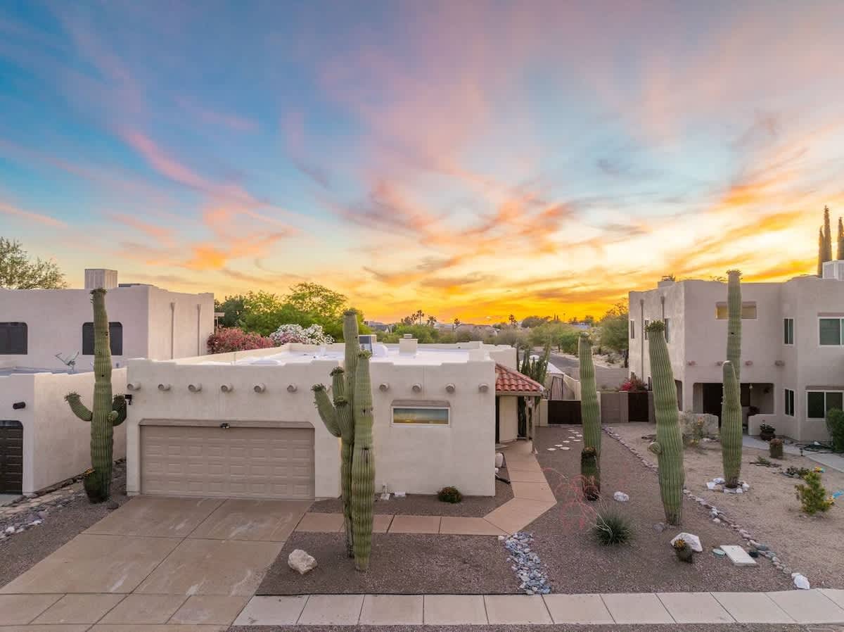 Tucson Retreat | 3 Bedroom w/ private pool 2