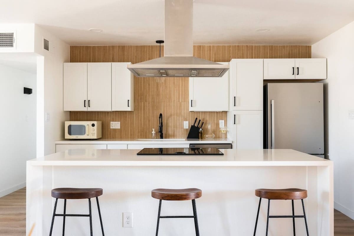 Renovated Retreat, Old Town Scottsdale, Sleeps 6 — Scottsdale, AZ — vacation rental