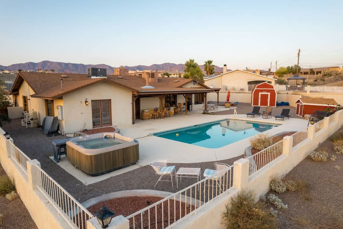 Sunset Lake Views | Pool • Hot Tub • Sleeps 16 6