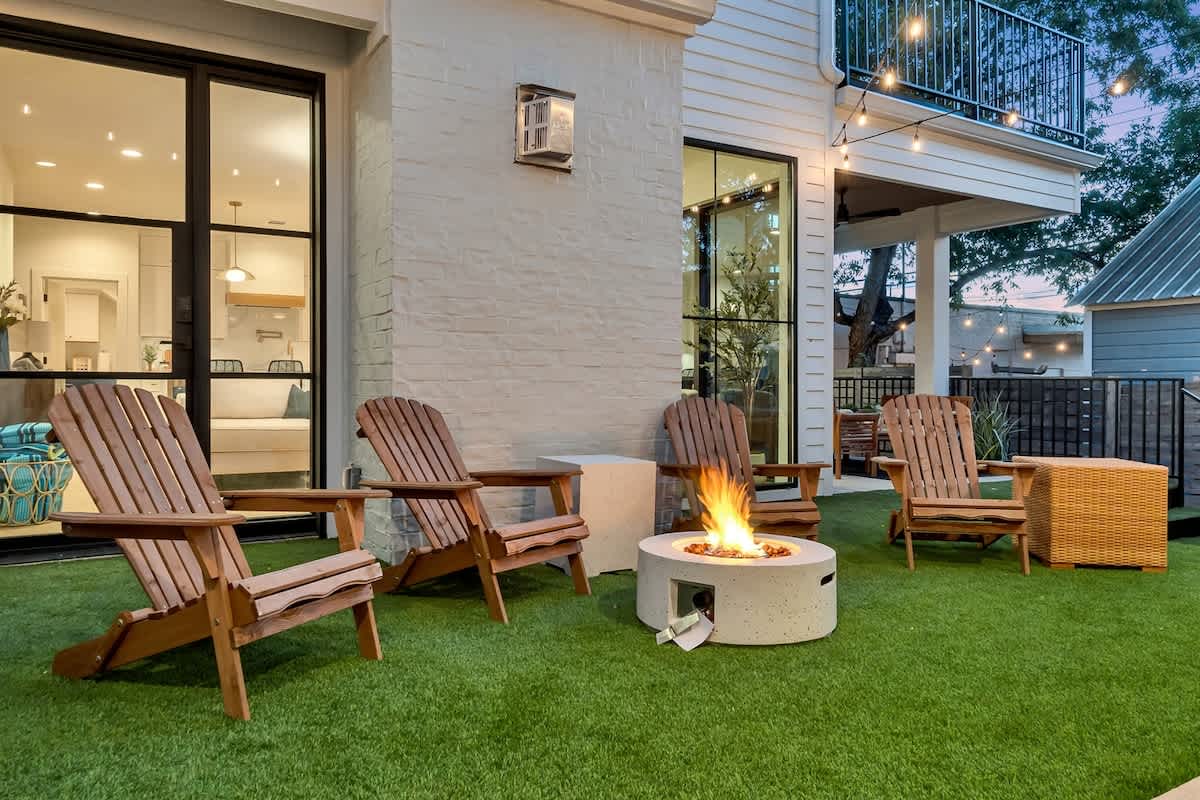 Sleeps19 | Pool • Game Room | Luxe 5BR Retreat 2