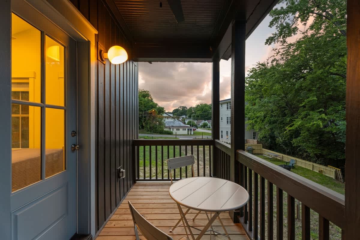 View 3