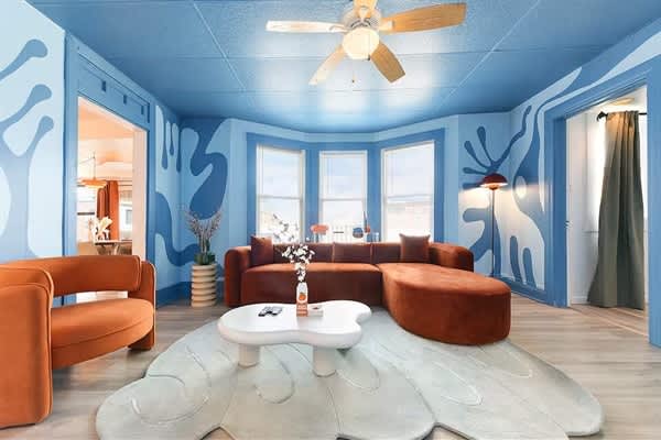 Charming 2BR Retreat, Fire Pit & Near Downtown — Pittsburgh, PA — vacation rental