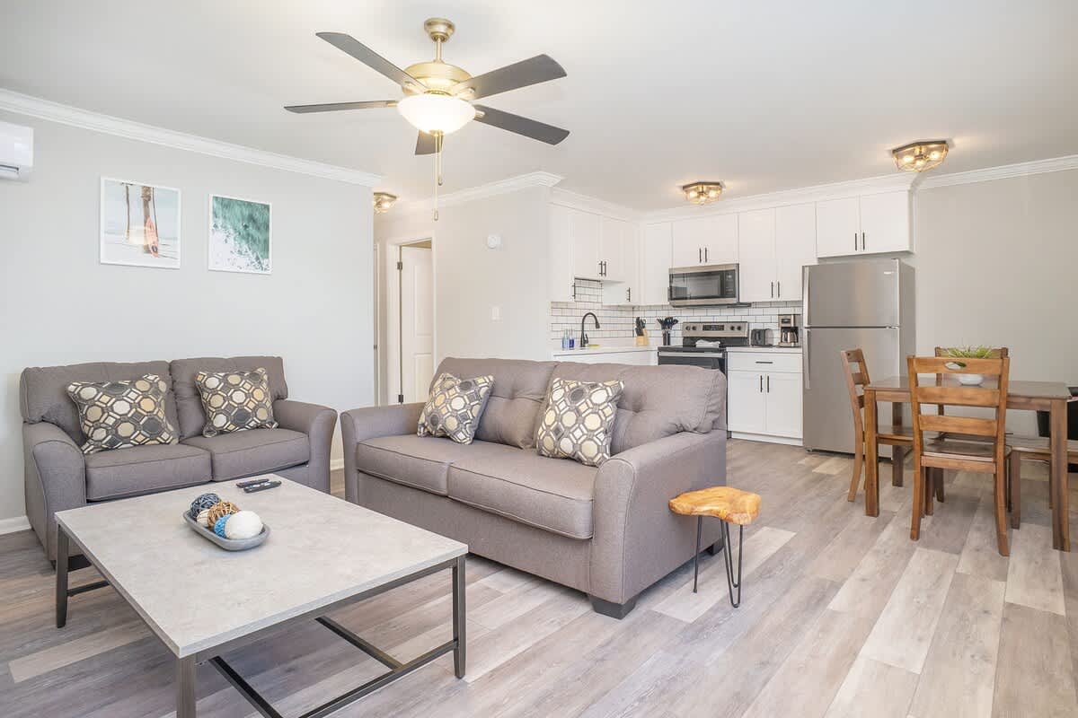 Hillside Cove - Plank Suite — Norfolk, VA — vacation rental