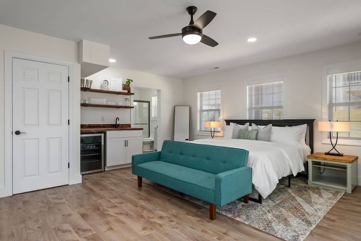 Salty & Suite Studio~An OBX Bayside Retreat! — Kill Devil Hills, NC — vacation rental