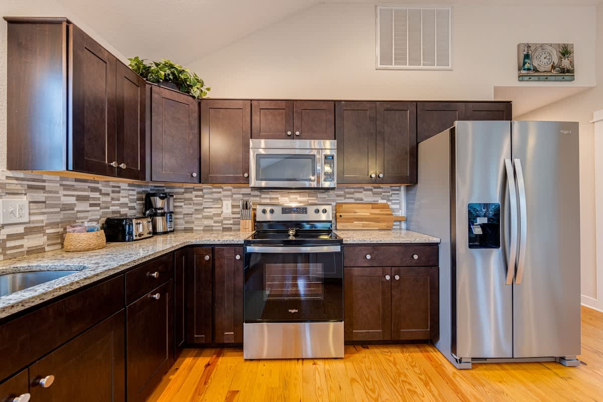 Fire Pit | Dog Friendly | Saltwater Pool 5