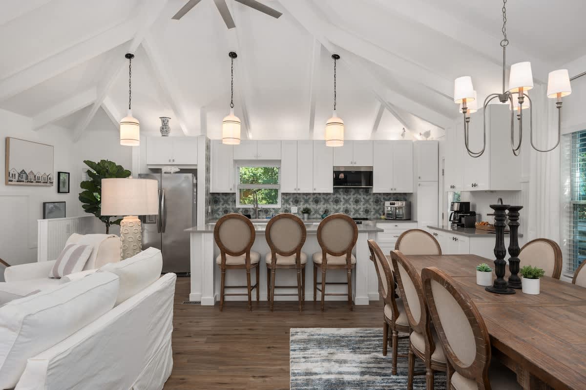 Dog Friendly, Hot Tub, & Walk to Beach! — Southern Shores, NC — vacation rental