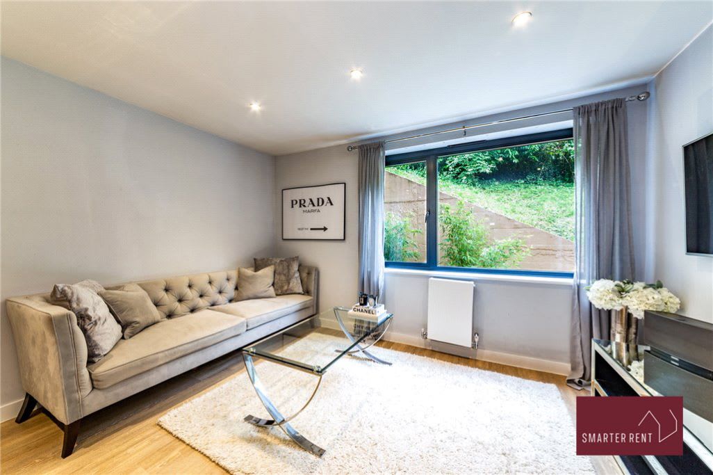 Wooburn Green, Stylish 1 Bedroom Flat