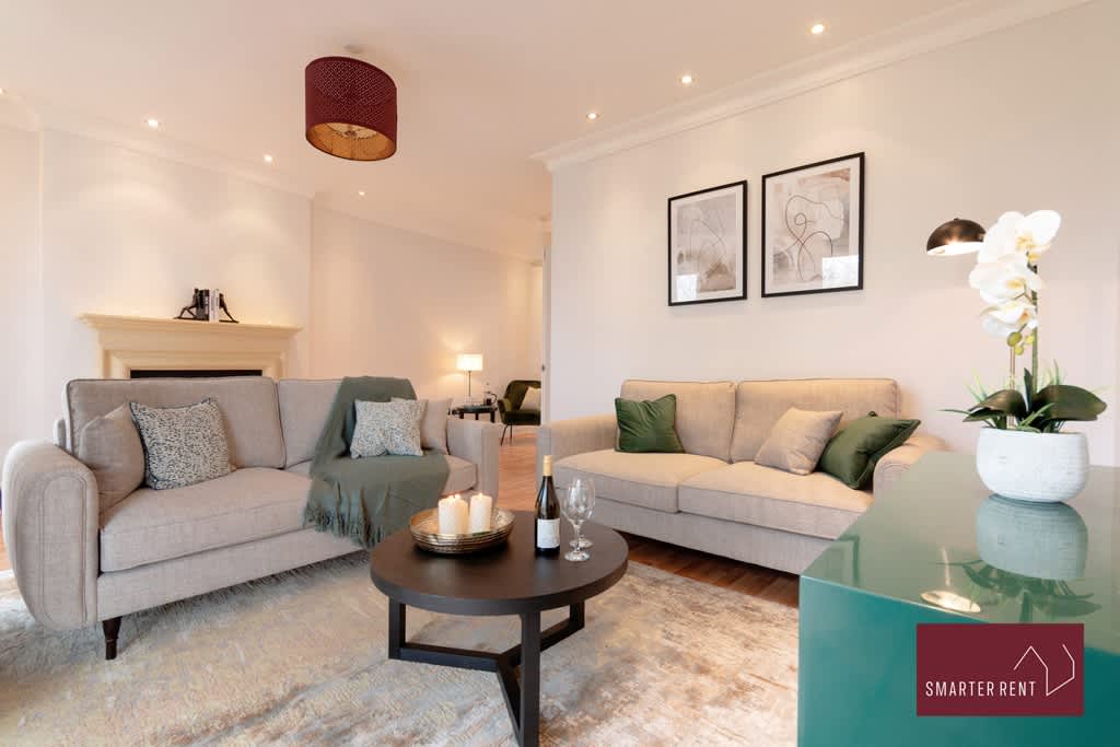 Richmond - Garden, Garage, Parking, 5Bed